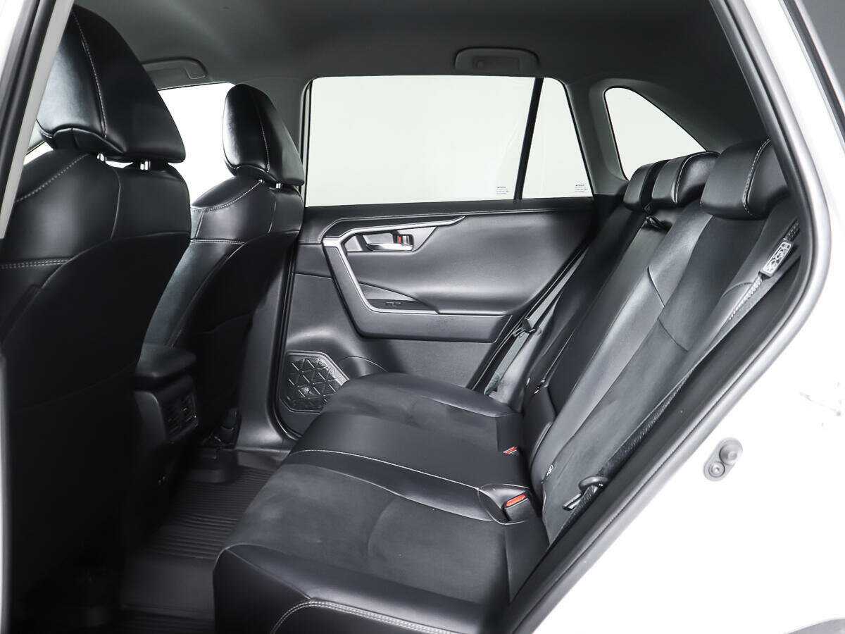 Б/У Тойота Рав4 2022 года. Фото: #11