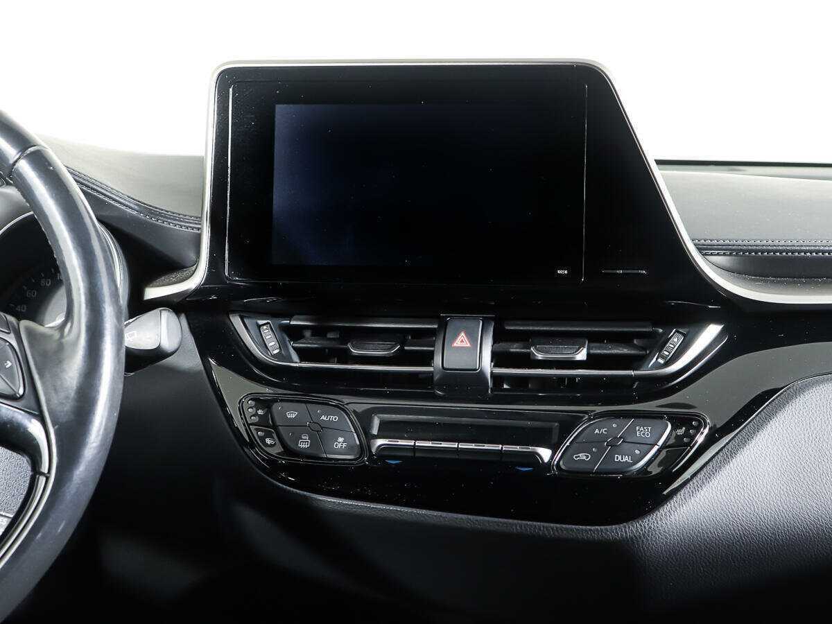 Б/У Тойота Ц-ШР 2019 года. Фото: #11