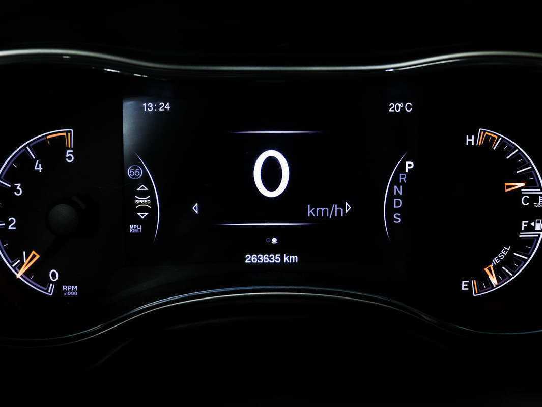 Б/У Джип Гранд Чироки 2013 года. Фото: #9