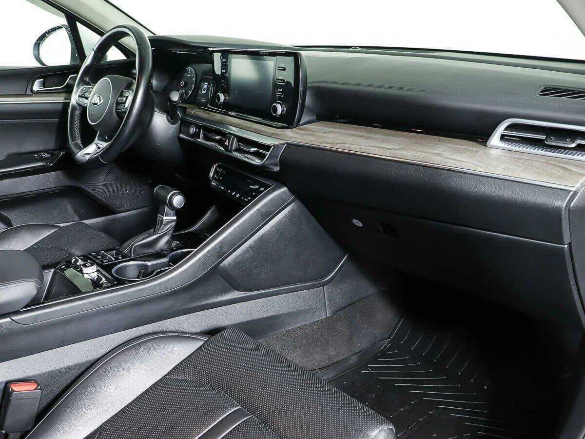 Б/У Киа К5 2020 года. Фото: #7