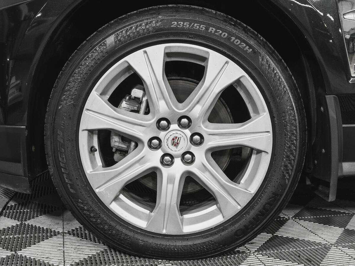 Б/У Кадиллак СРХ 2011 года. Фото: #17