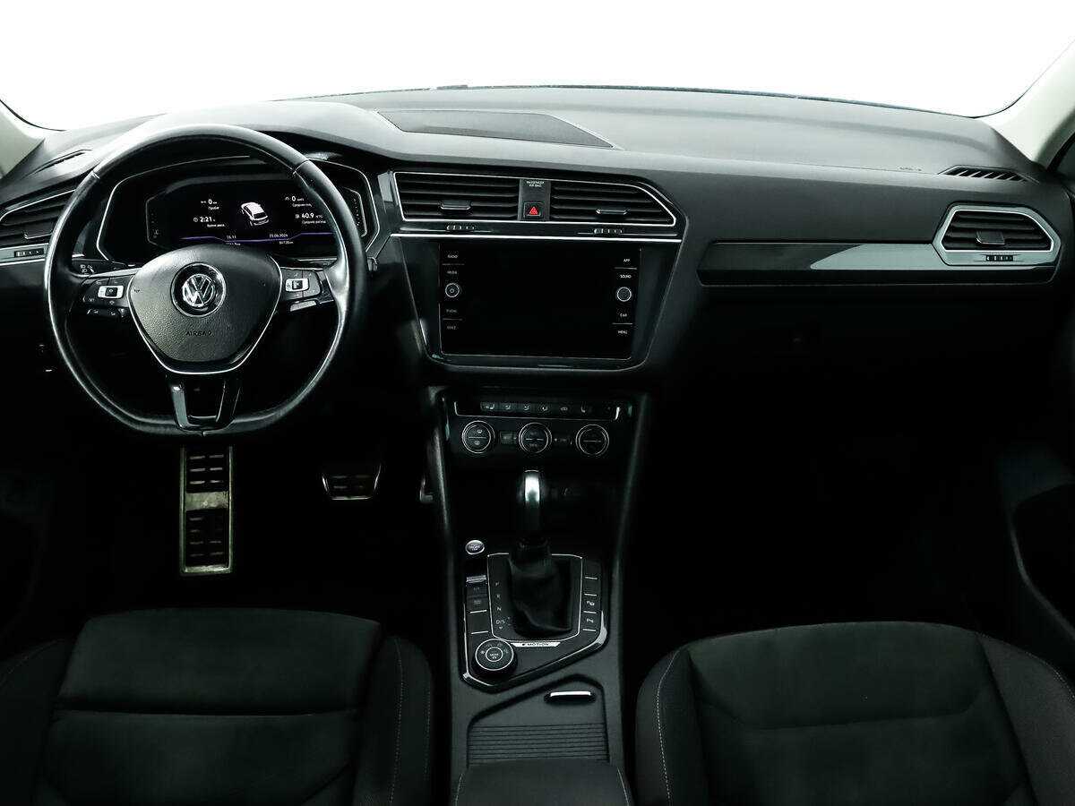 Б/У Фольксваген Тигуан 2019 года. Фото: #11