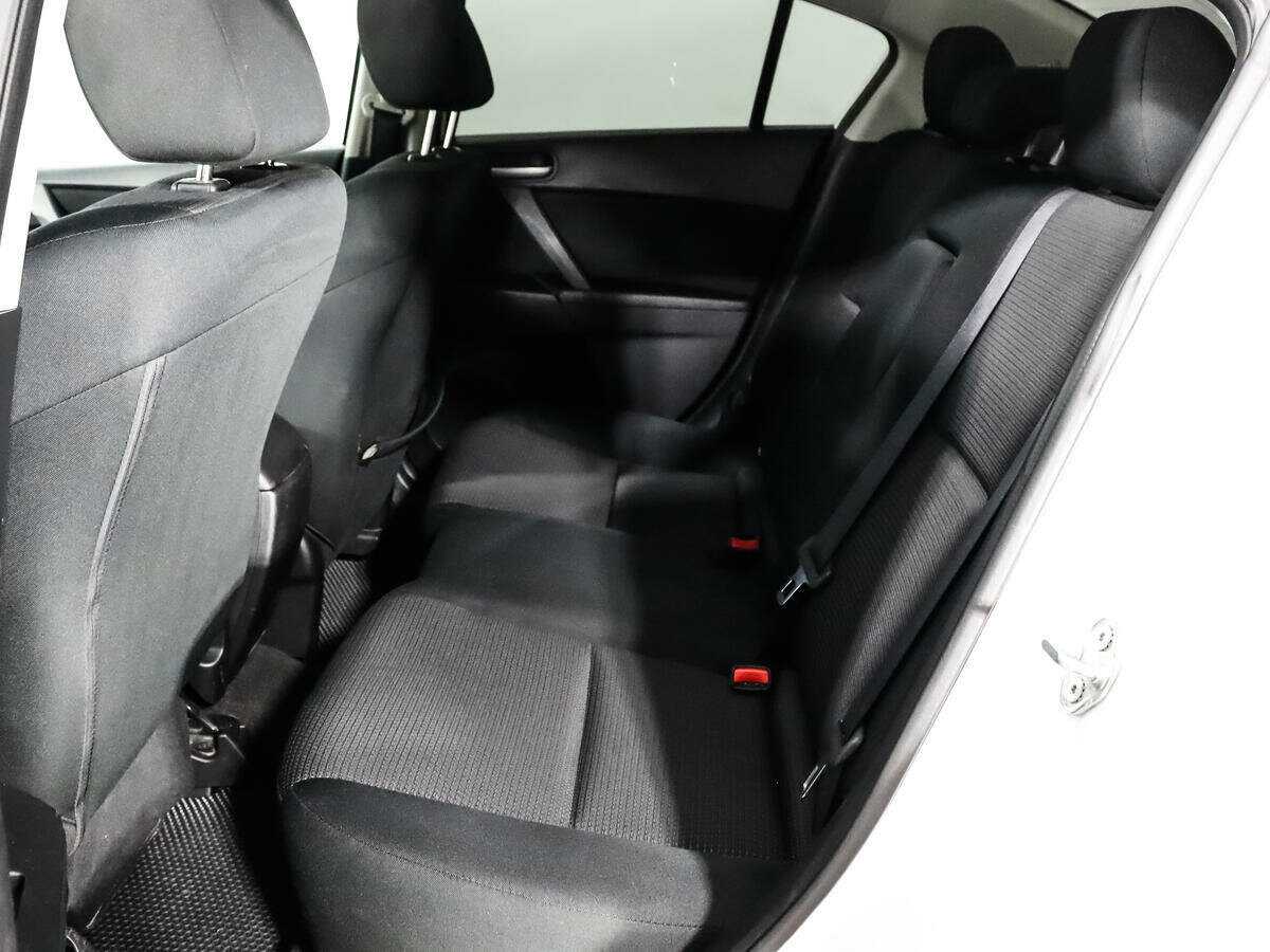 Б/У Мазда 3 2013 года. Фото: #11