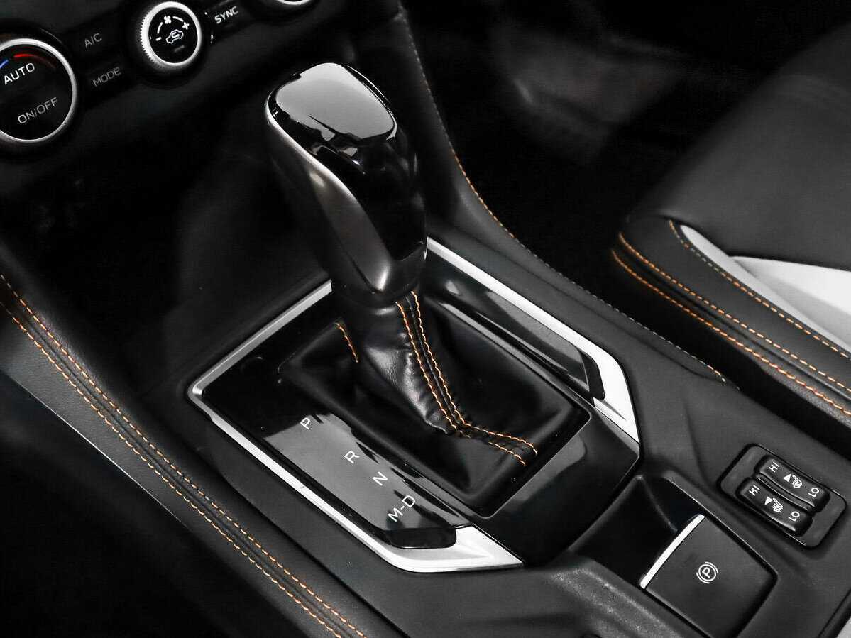 Б/У Субару ИксВи 2017 года. Фото: #10