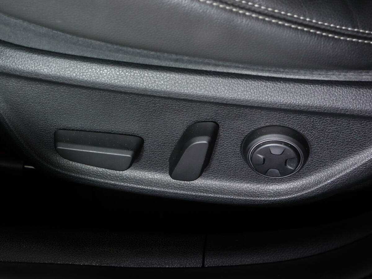 Б/У Генезис Г70 2019 года. Фото: #16