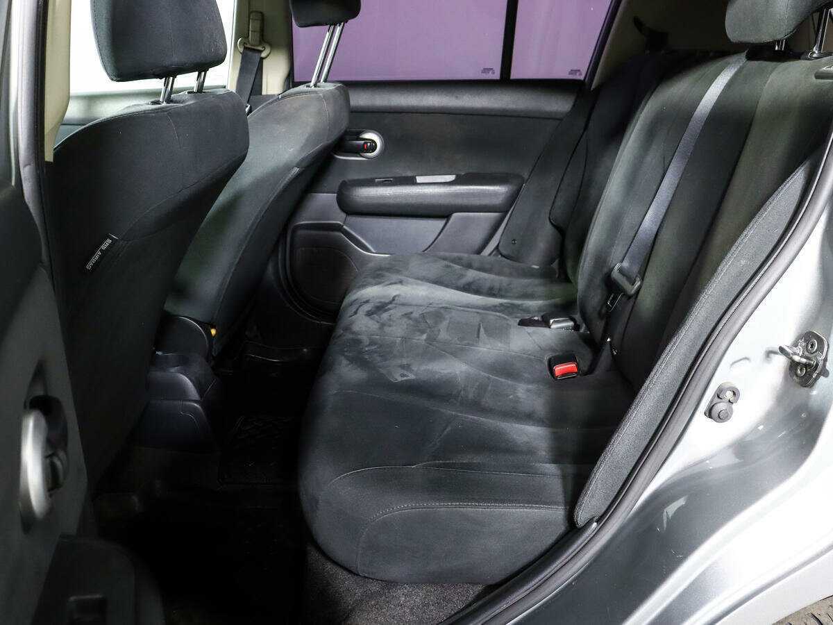 Б/У Ниссан Тиида 2010 года. Фото: #6