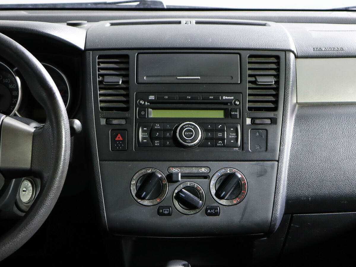 Б/У Ниссан Тиида 2010 года. Фото: #10