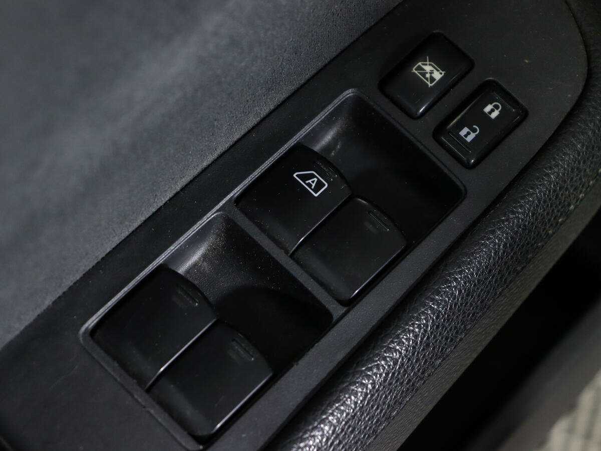 Б/У Ниссан Тиида 2007 года. Фото: #11