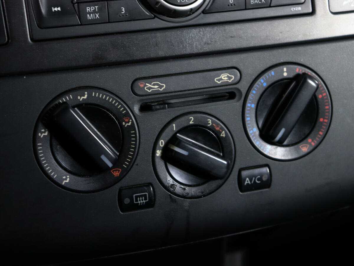 Б/У Ниссан Тиида 2007 года. Фото: #13