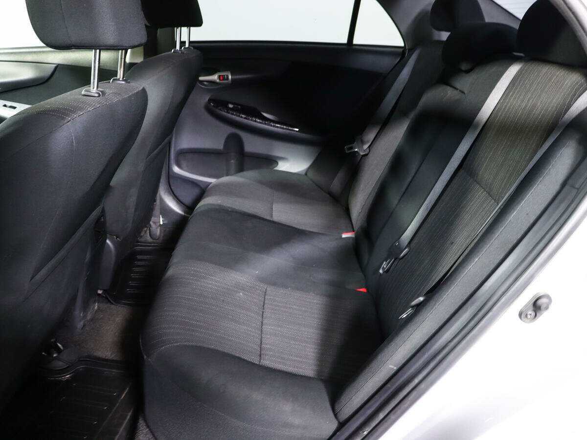 Б/У Тойота Королла 2008 года. Фото: #9