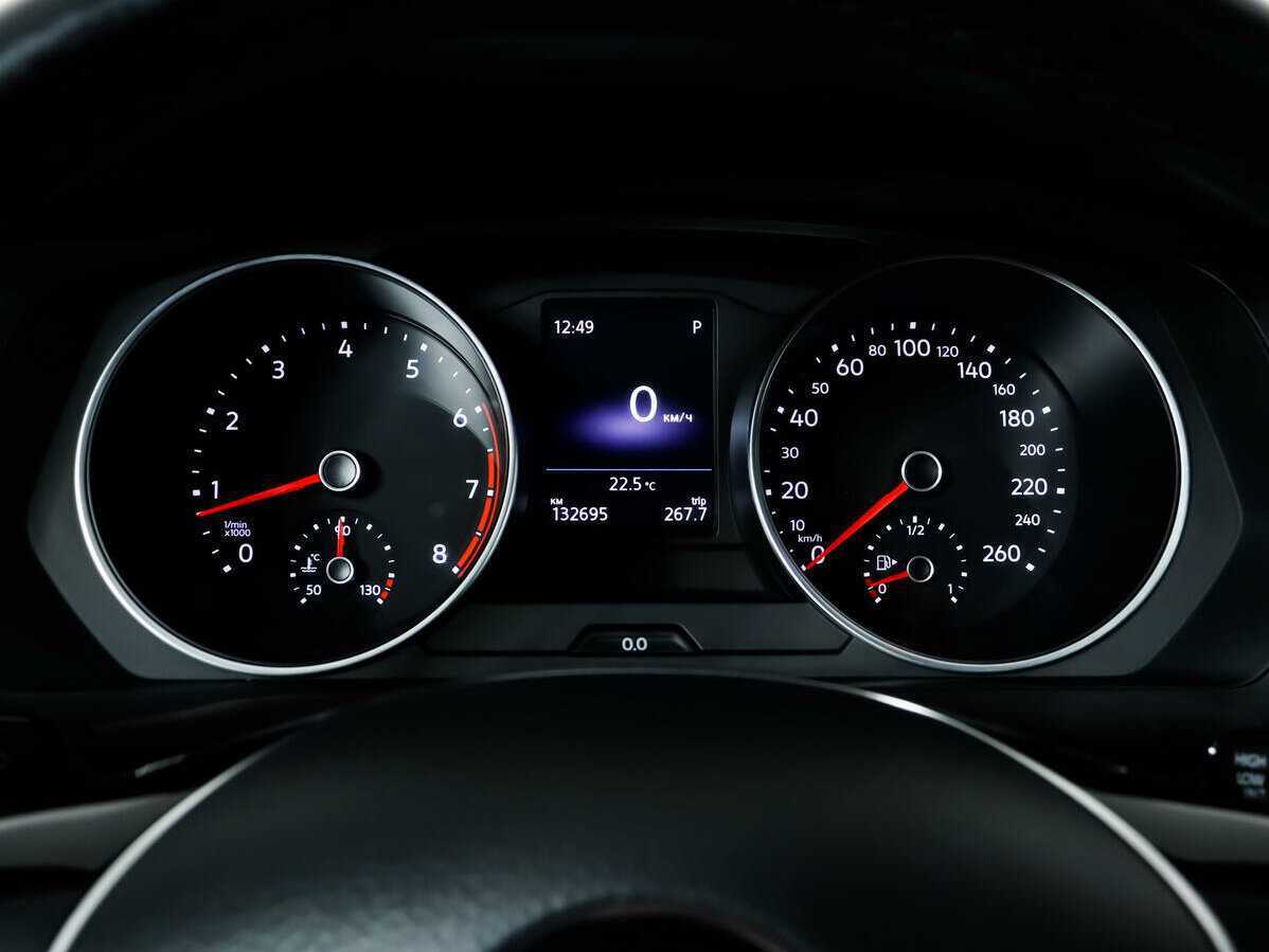 Б/У Фольксваген Тигуан 2019 года. Фото: #9