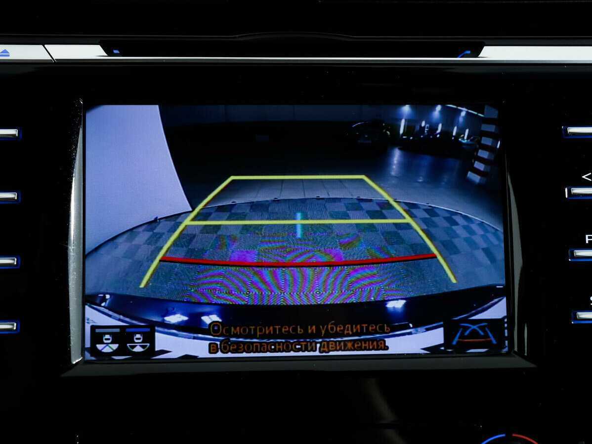 Б/У Тойота Камри 2020 года. Фото: #11