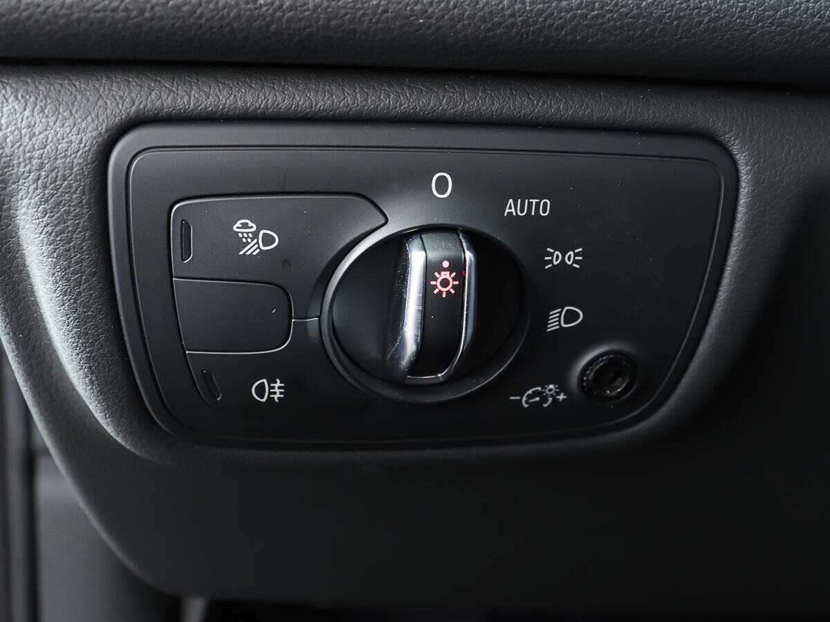 Б/У Ауди А6 2014 года. Фото: #15