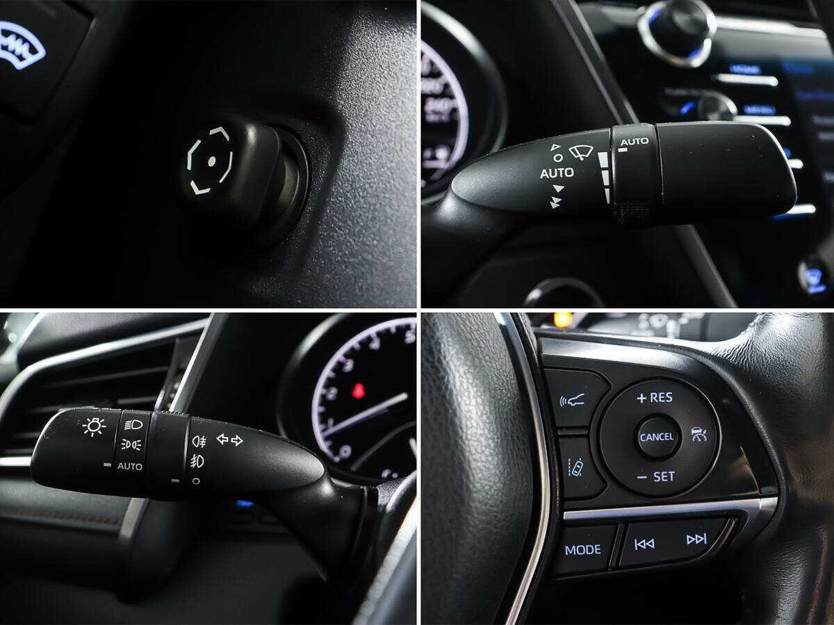 Б/У Тойота Камри 2018 года. Фото: #18