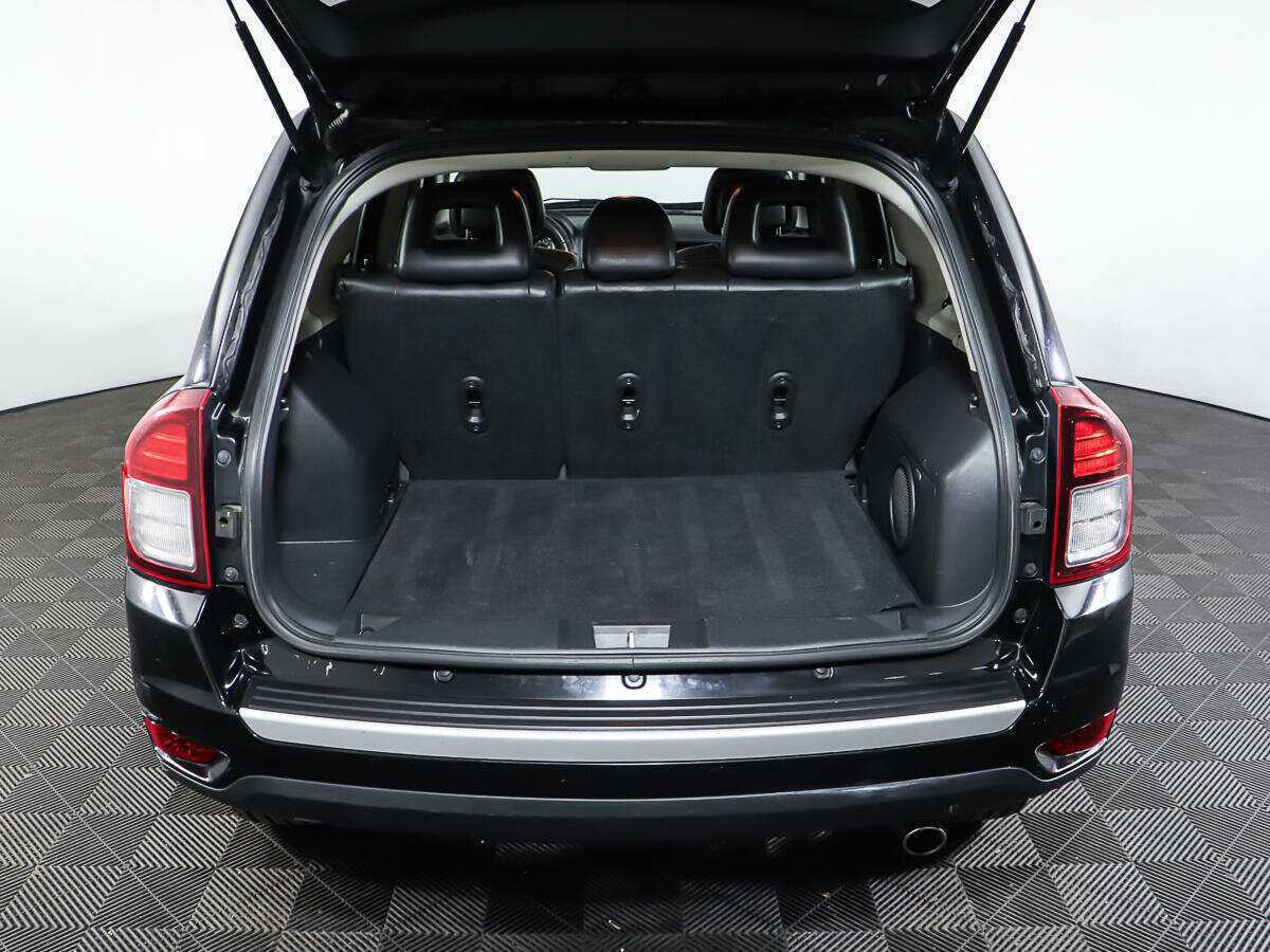 Б/У Джип Компасс 2013 года. Фото: #9