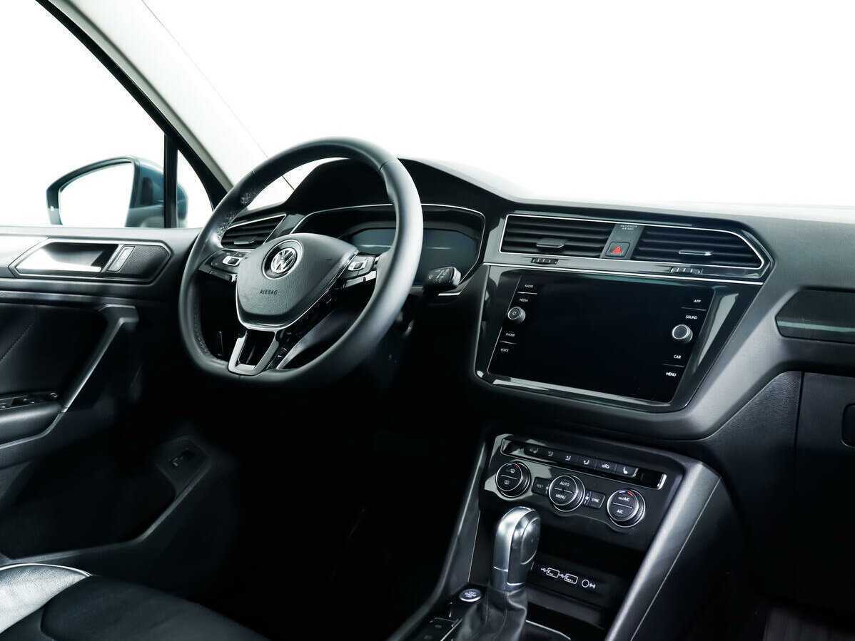 Б/У Фольксваген Тигуан 2019 года. Фото: #7