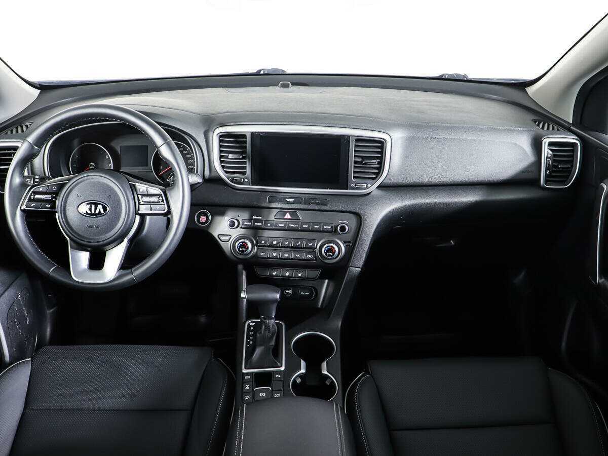 Б/У Киа Спортейдж 2021 года. Фото: #10