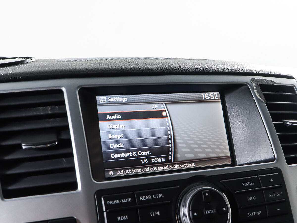 Б/У Инфинити К-Икс56 2008 года. Фото: #16