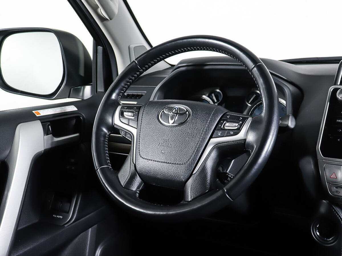 Б/У Тойота Лэнд Крузер Прадо 2020 года. Фото: #14