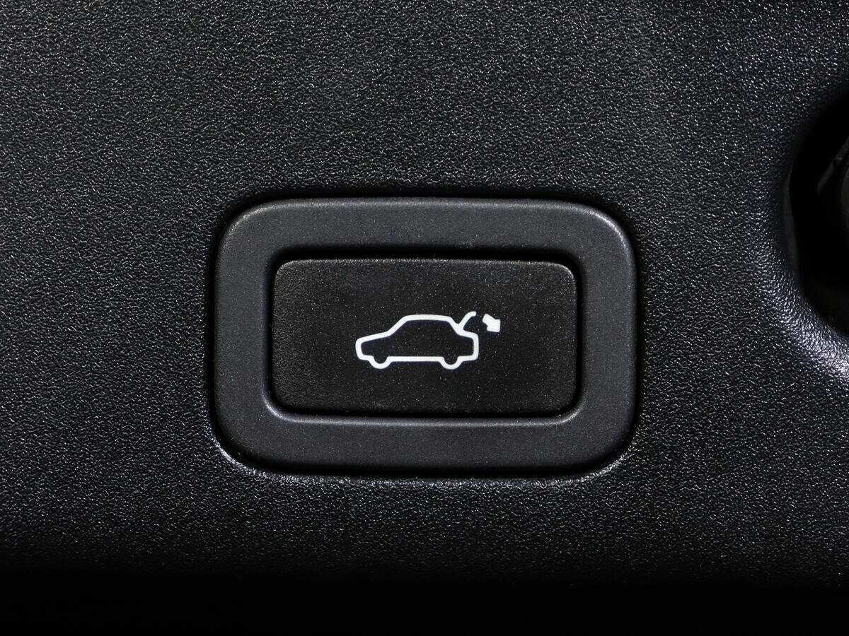 Б/У Ягуар ИксДжи 2014 года. Фото: #21