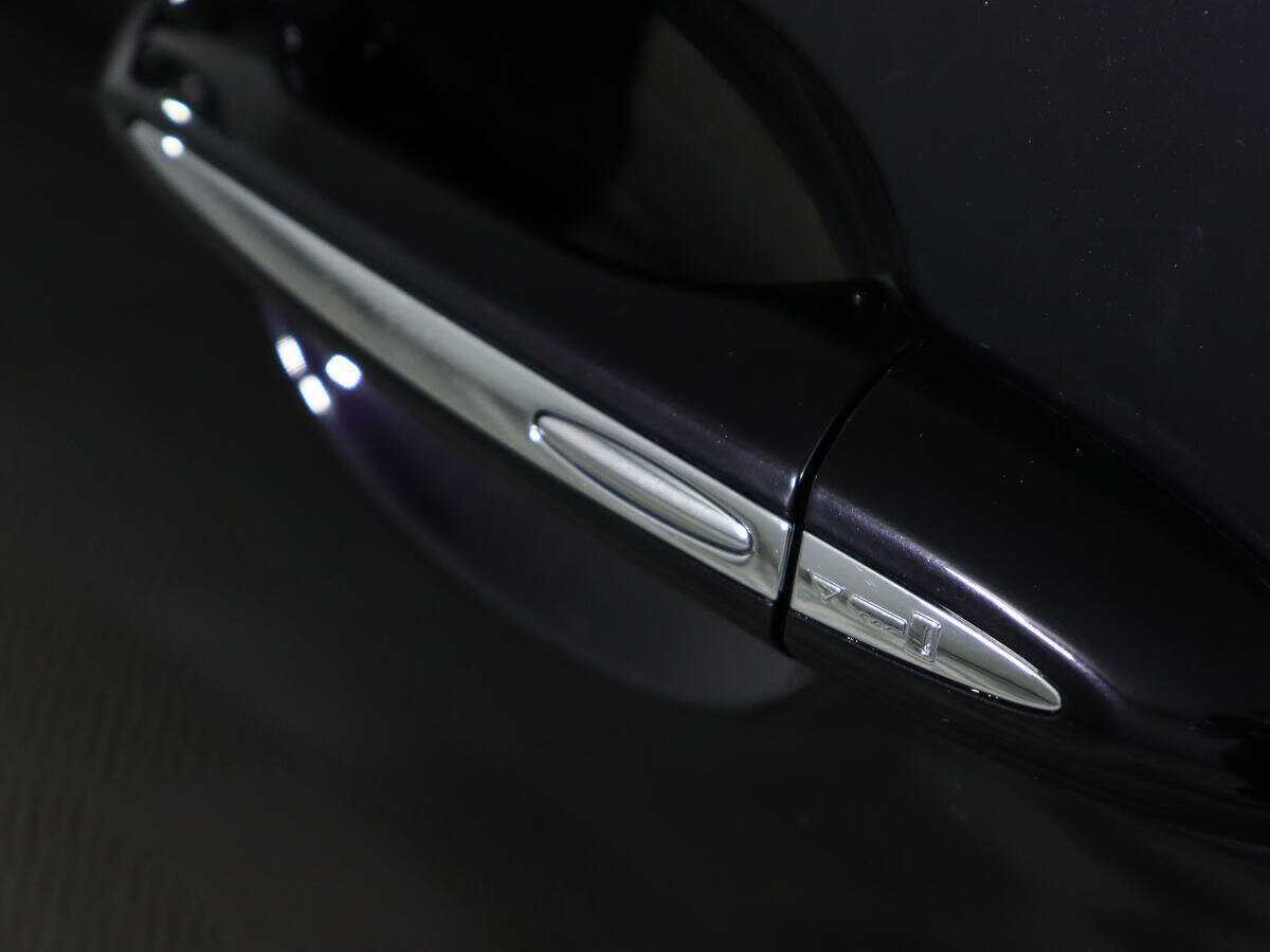 Б/У Ягуар ИксДжи 2014 года. Фото: #22