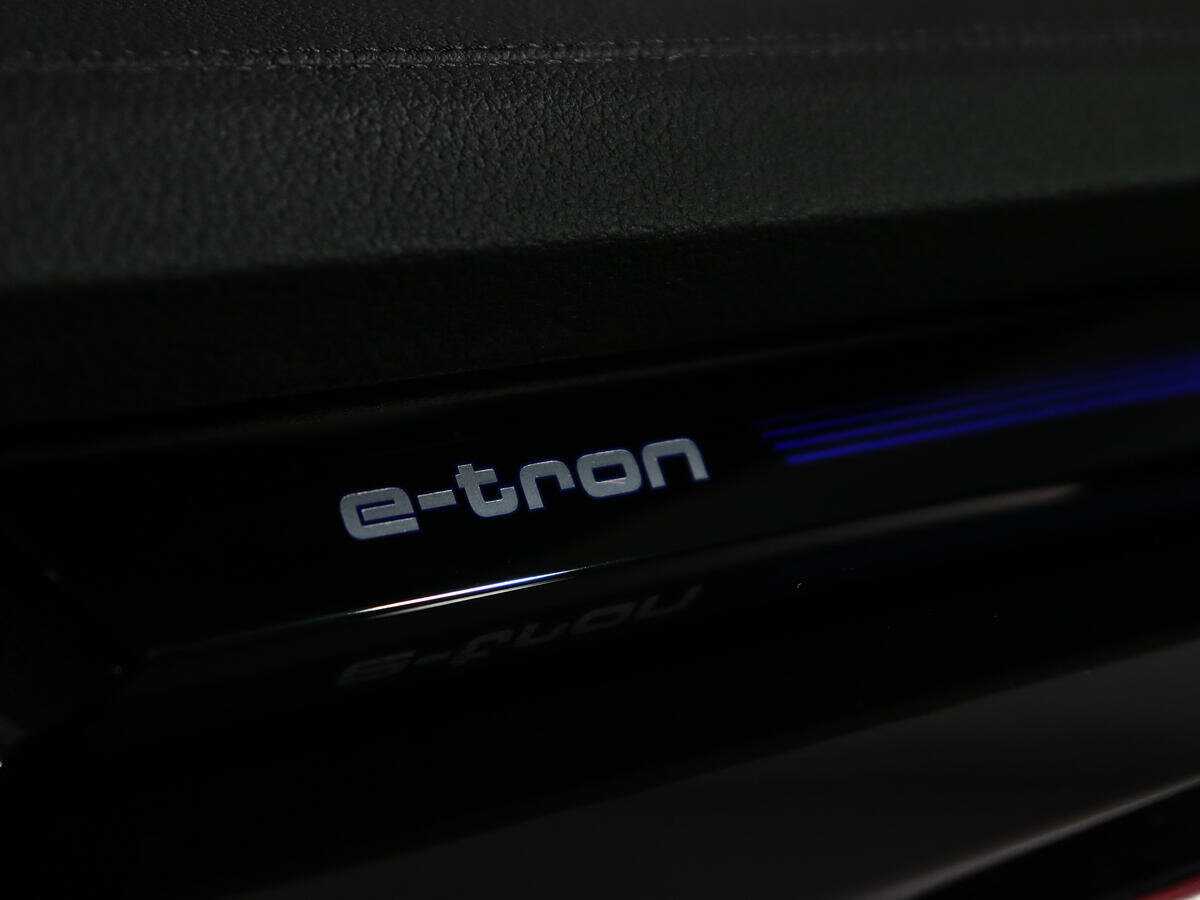 Б/У Ауди е-трон Спортбэк 2020 года. Фото: #25