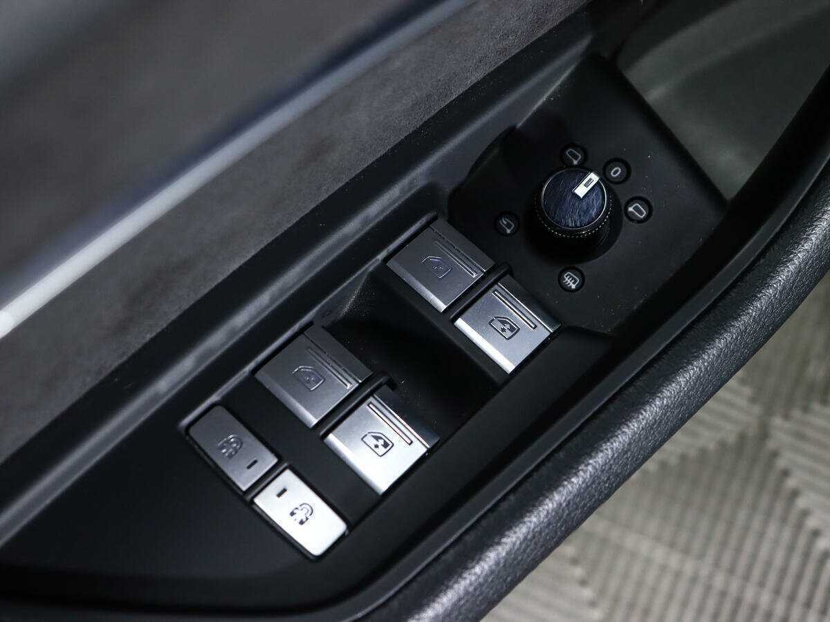 Б/У Ауди е-трон 2019 года. Фото: #20