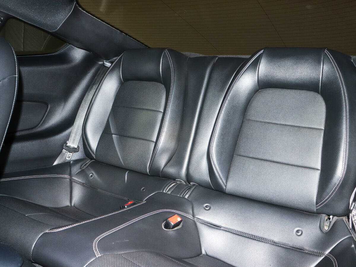 Б/У Форд Мустанг 2020 года. Фото: #7