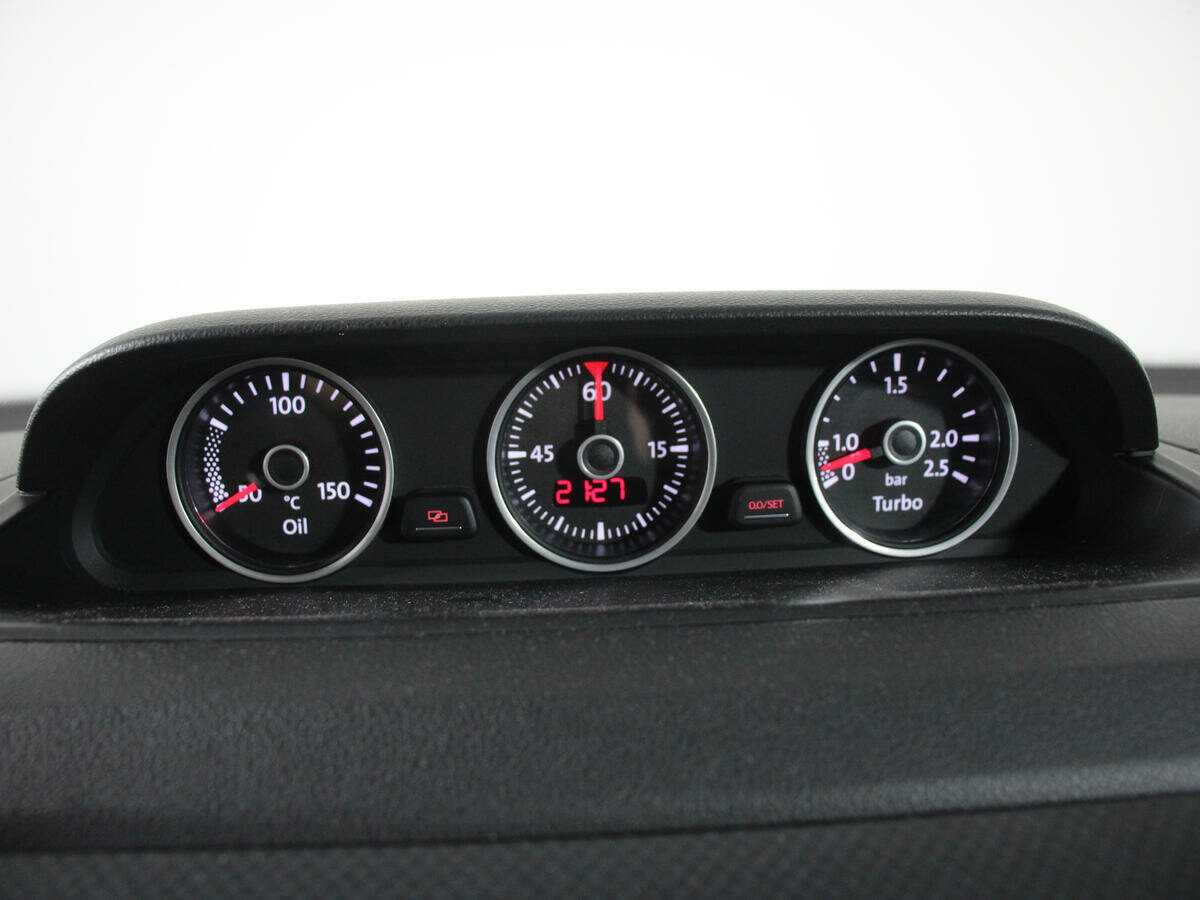 Б/У Фольксваген Битл 2014 года. Фото: #16