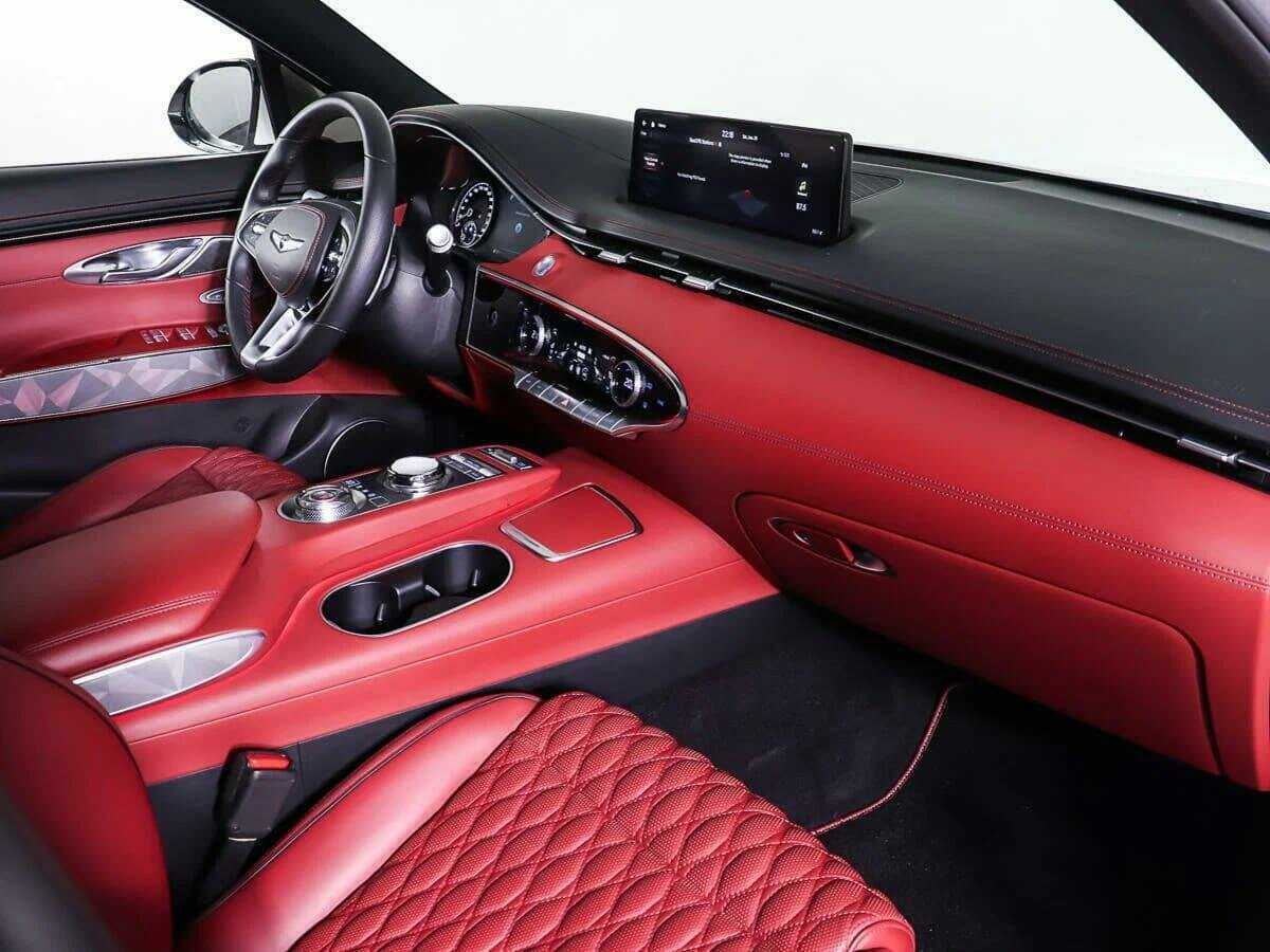 Б/У Генезис ГВ70 2021 года. Фото: #8