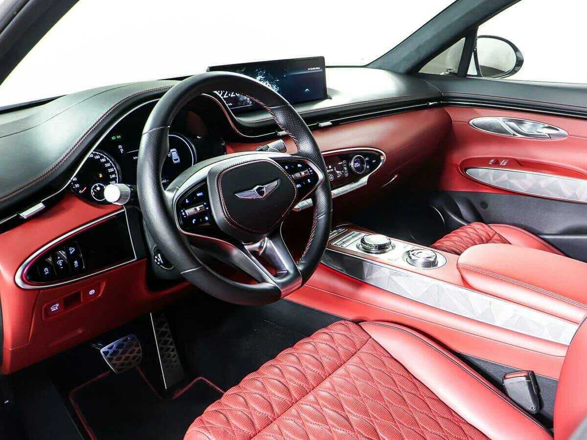 Б/У Генезис ГВ70 2021 года. Фото: #13