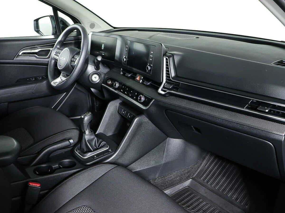 Б/У Киа Спортейдж 2022 года. Фото: #8