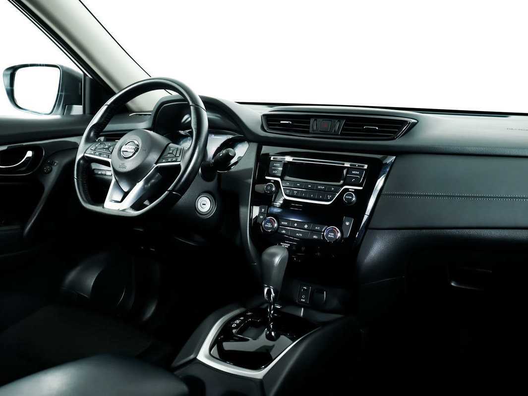 Б/У Ниссан Икс-Трейл 2020 года. Фото: #8