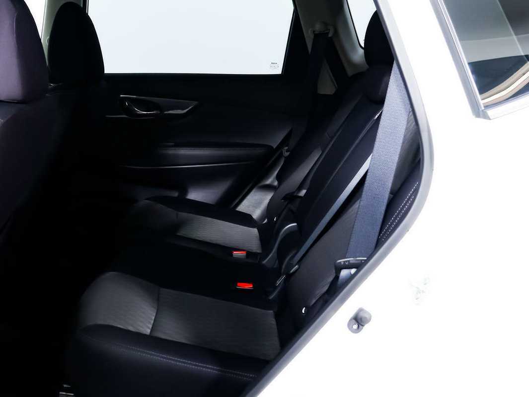 Б/У Ниссан Икс-Трейл 2020 года. Фото: #11