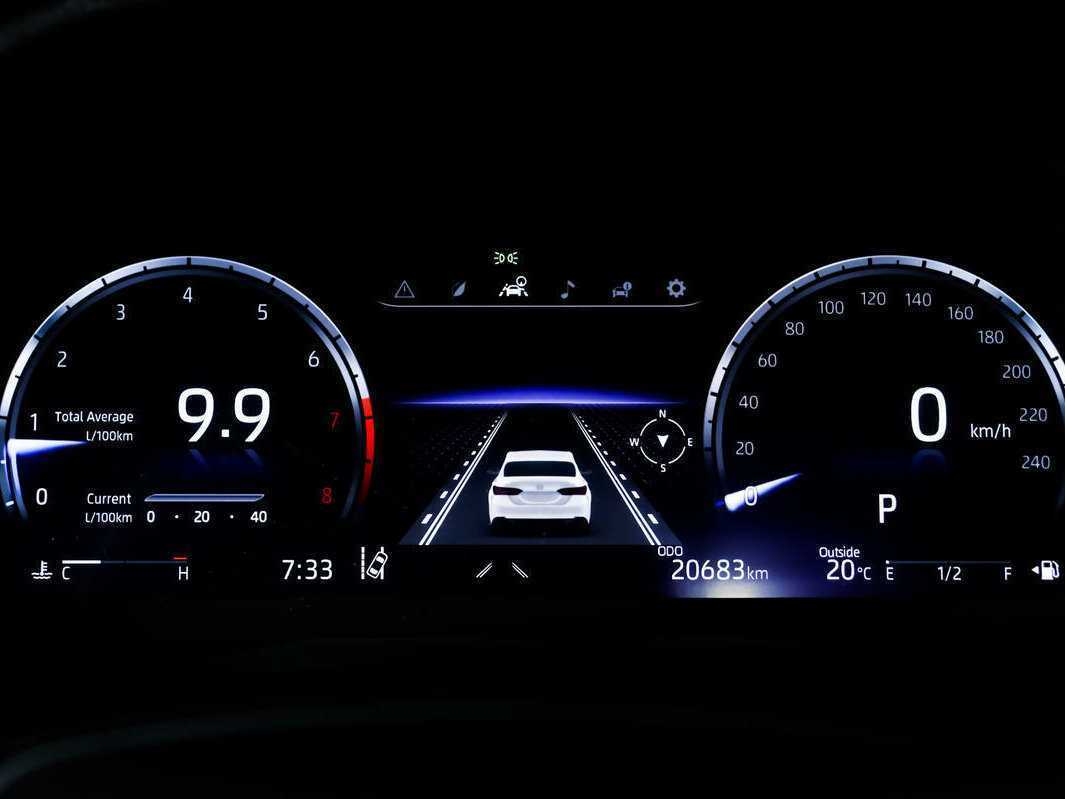 Б/У Тойота Камри 2022 года. Фото: #9