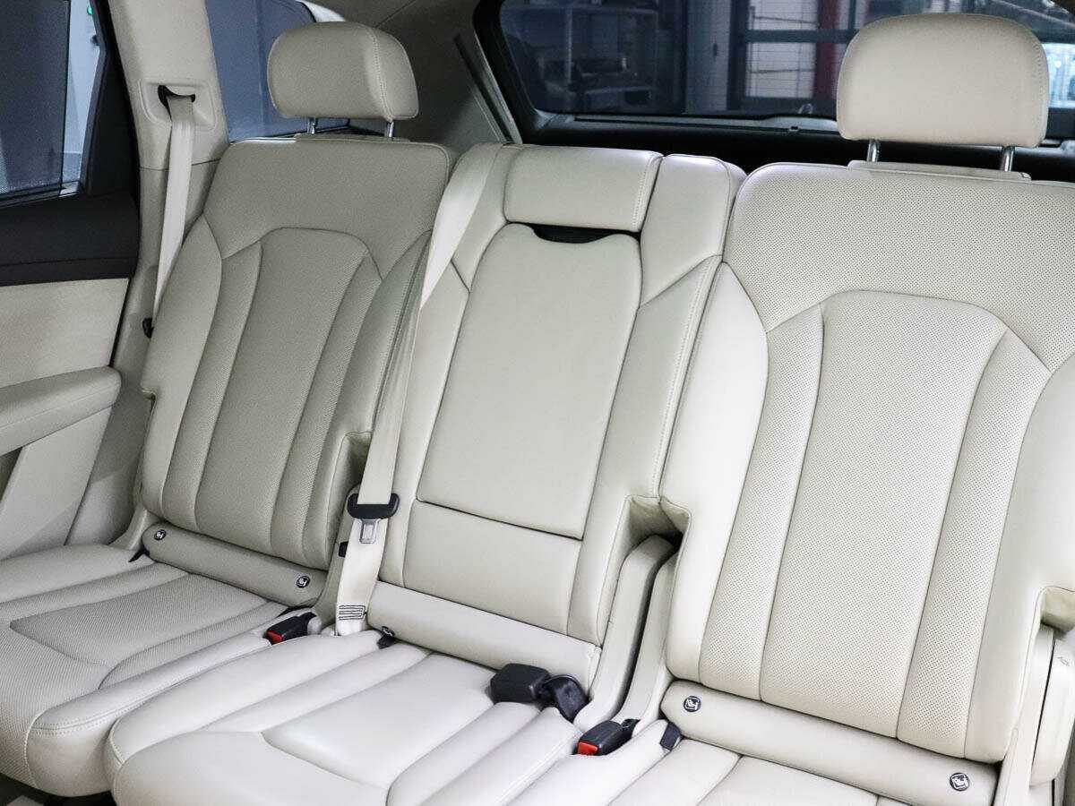 Б/У Ауди К7 2017 года. Фото: #13