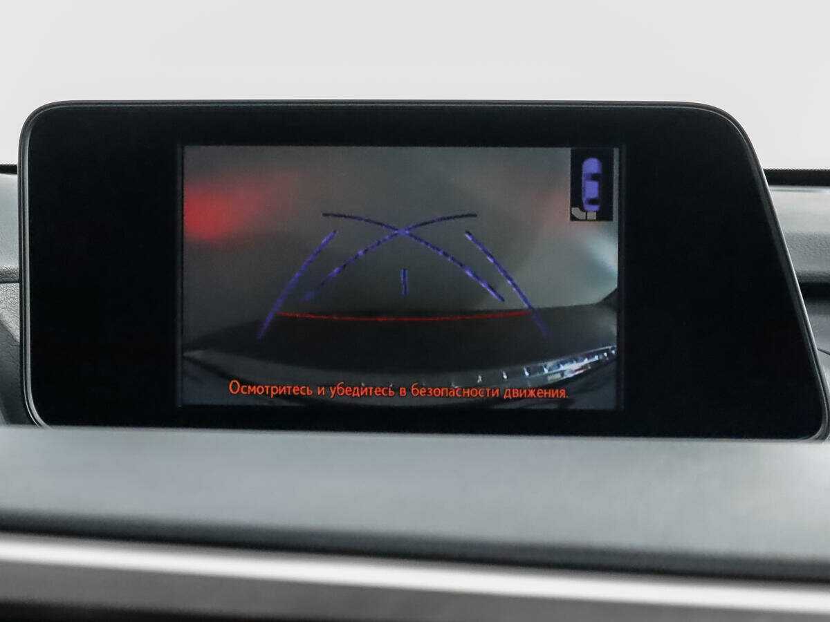 Б/У Лексус Р-Икс 2016 года. Фото: #18