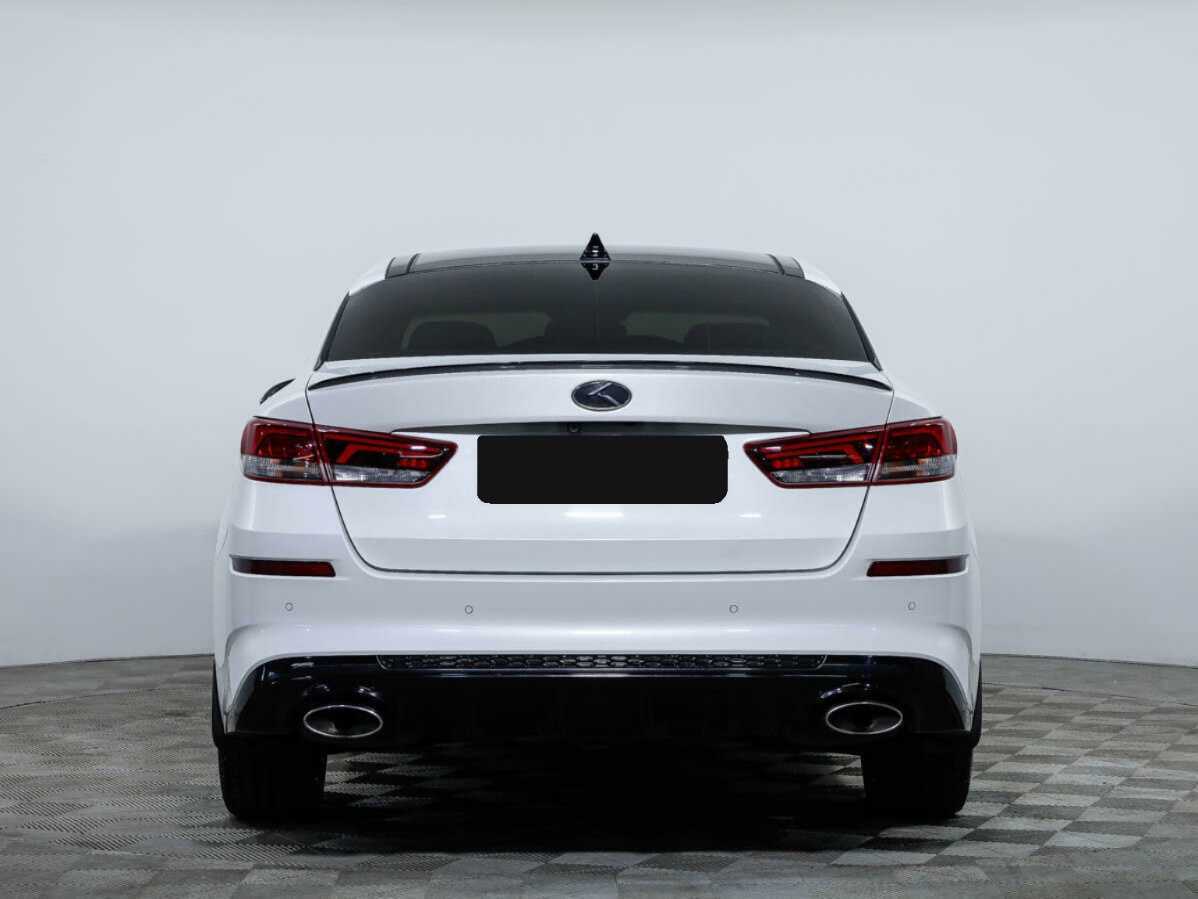 Б/У Киа Оптима 2019 года. Фото: #4