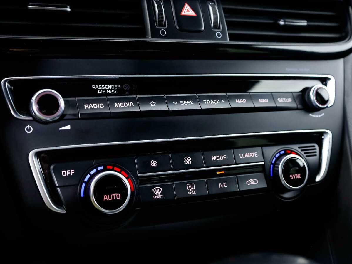 Б/У Киа Оптима 2019 года. Фото: #17