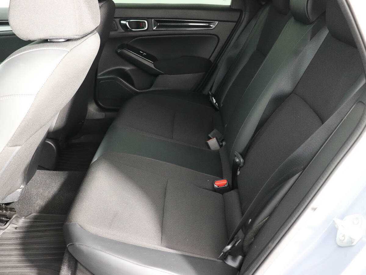 Б/У Хонда Цивик 2022 года. Фото: #10