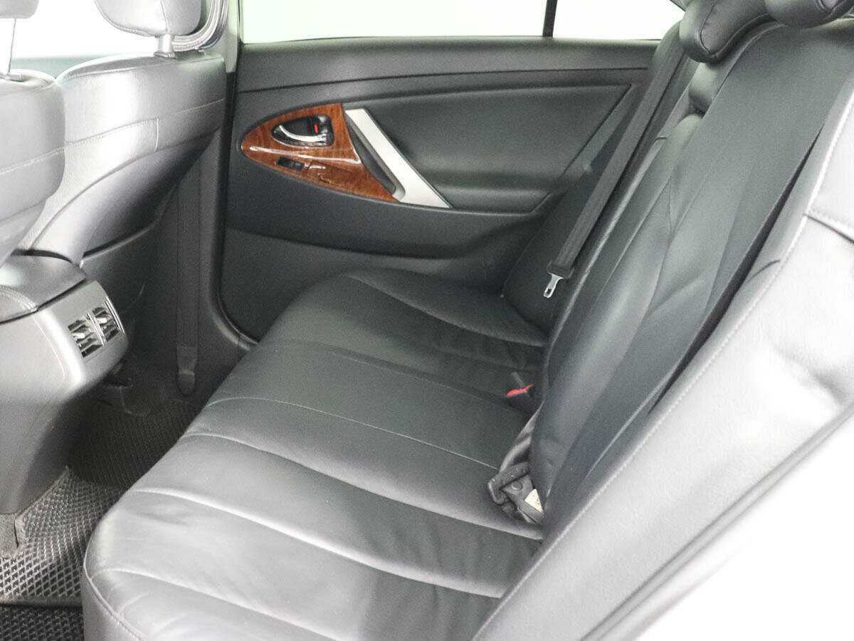 Б/У Тойота Камри 2007 года. Фото: #12