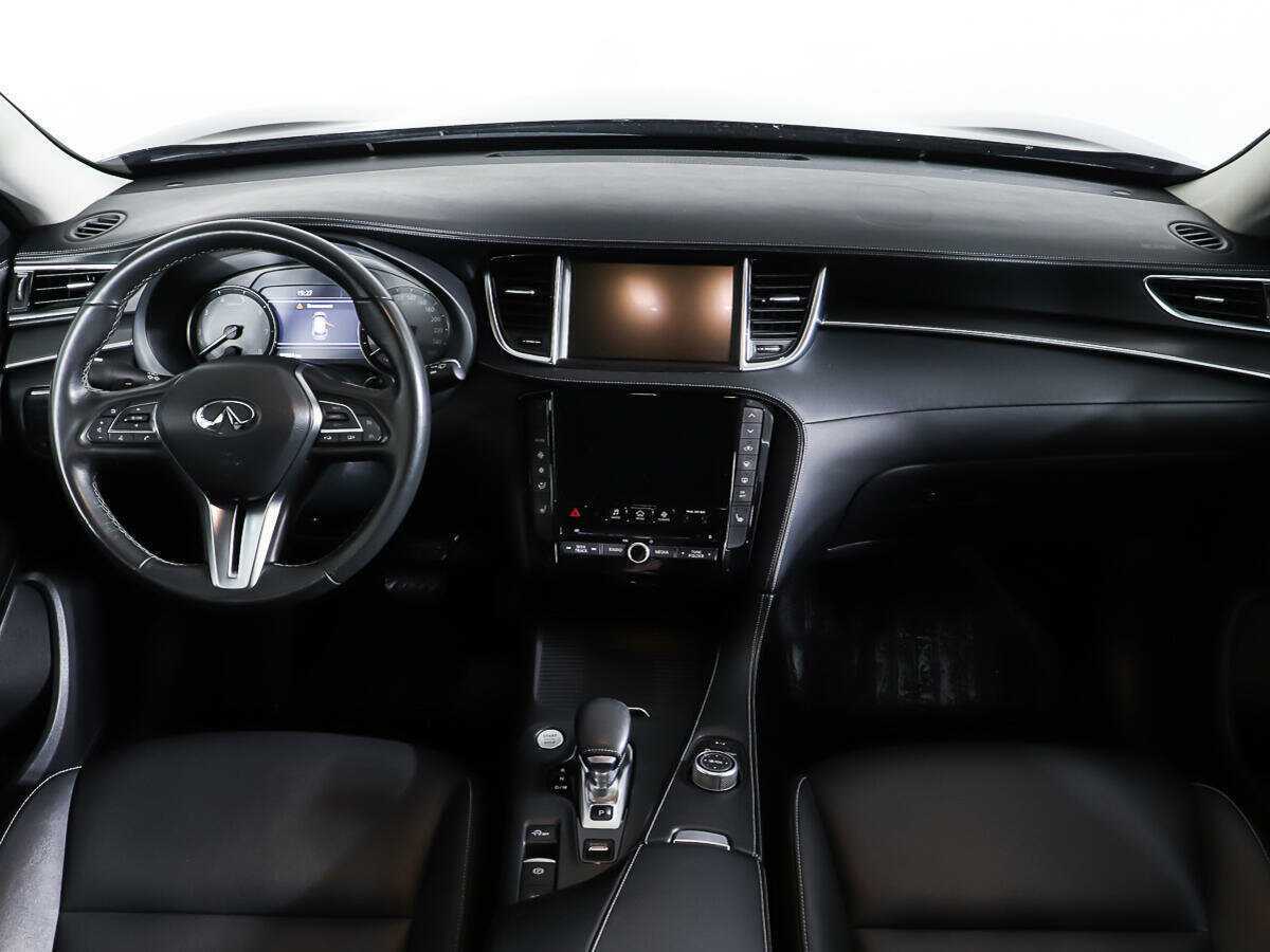 Б/У Инфинити К-Икс50 2018 года. Фото: #9