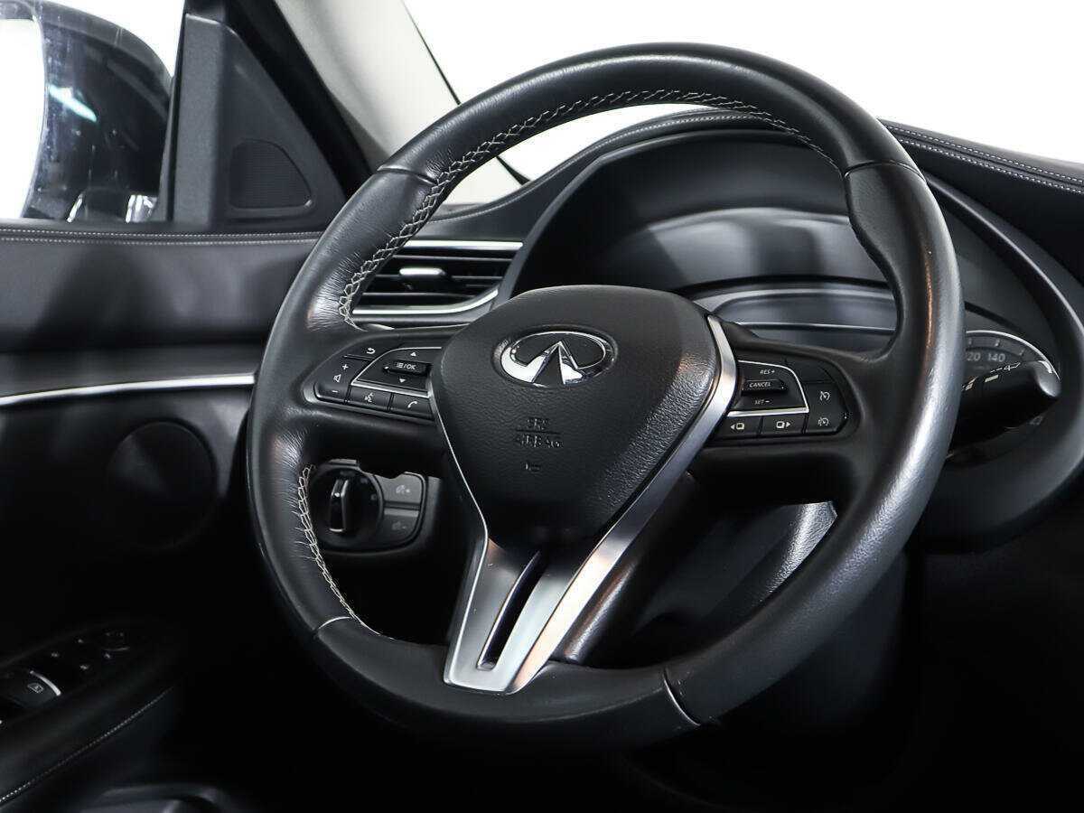 Б/У Инфинити К-Икс50 2018 года. Фото: #13
