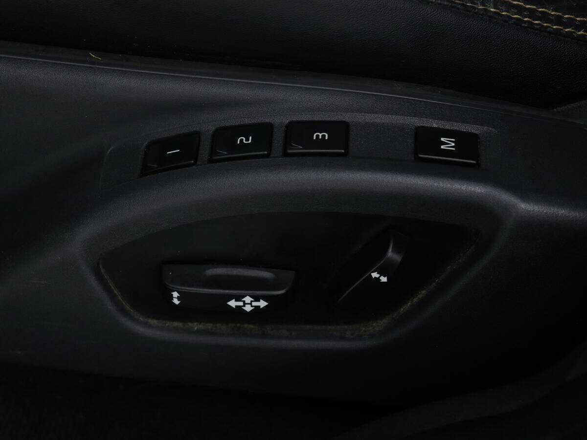 Б/У Вольво ИксЦ60 2010 года. Фото: #19