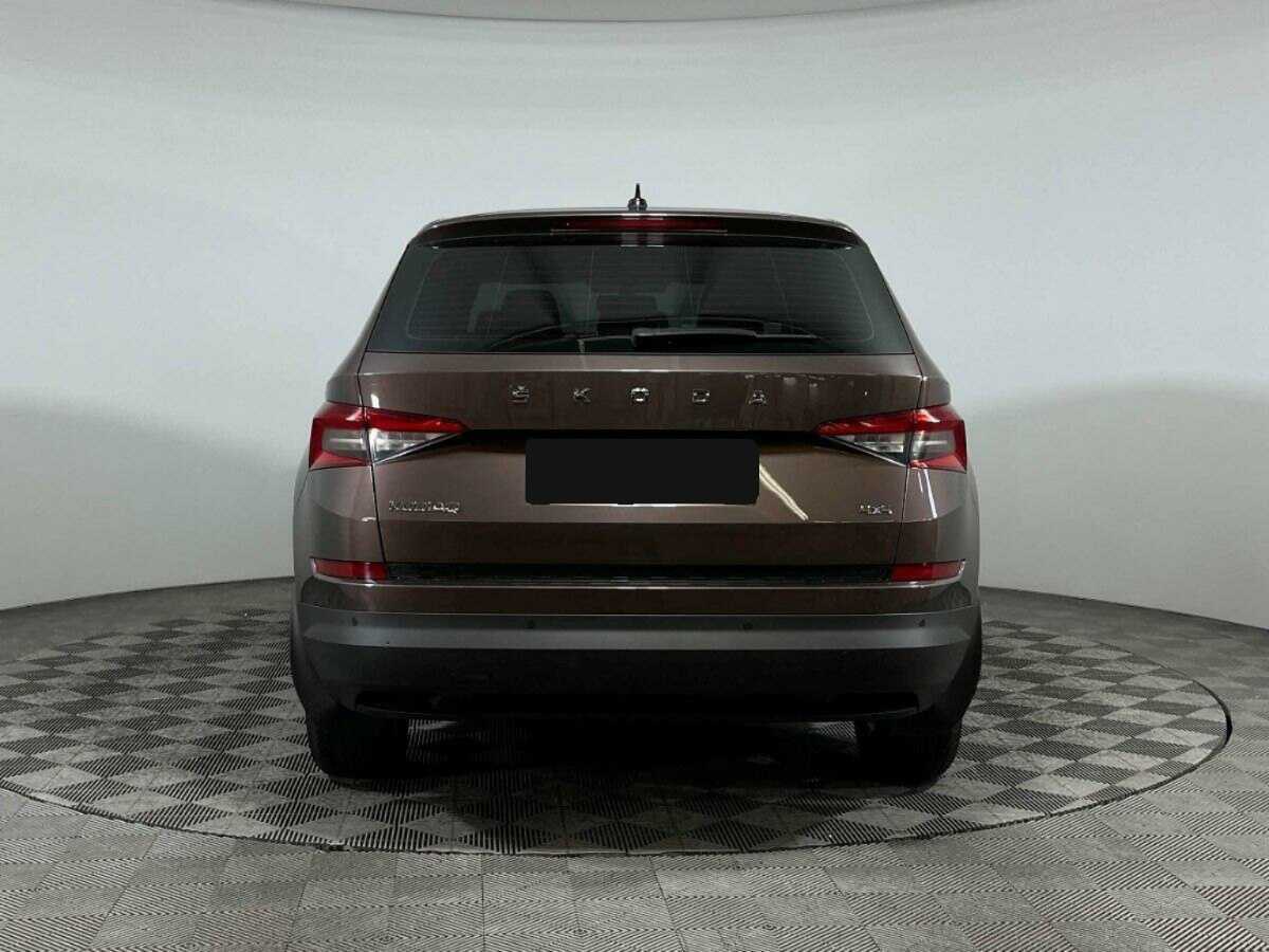 Б/У Шкода Кодиак 2020 года. Фото: #4