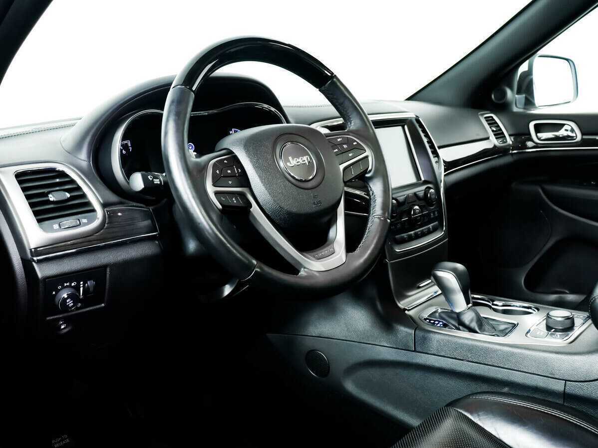 Б/У Джип Гранд Чироки 2017 года. Фото: #10