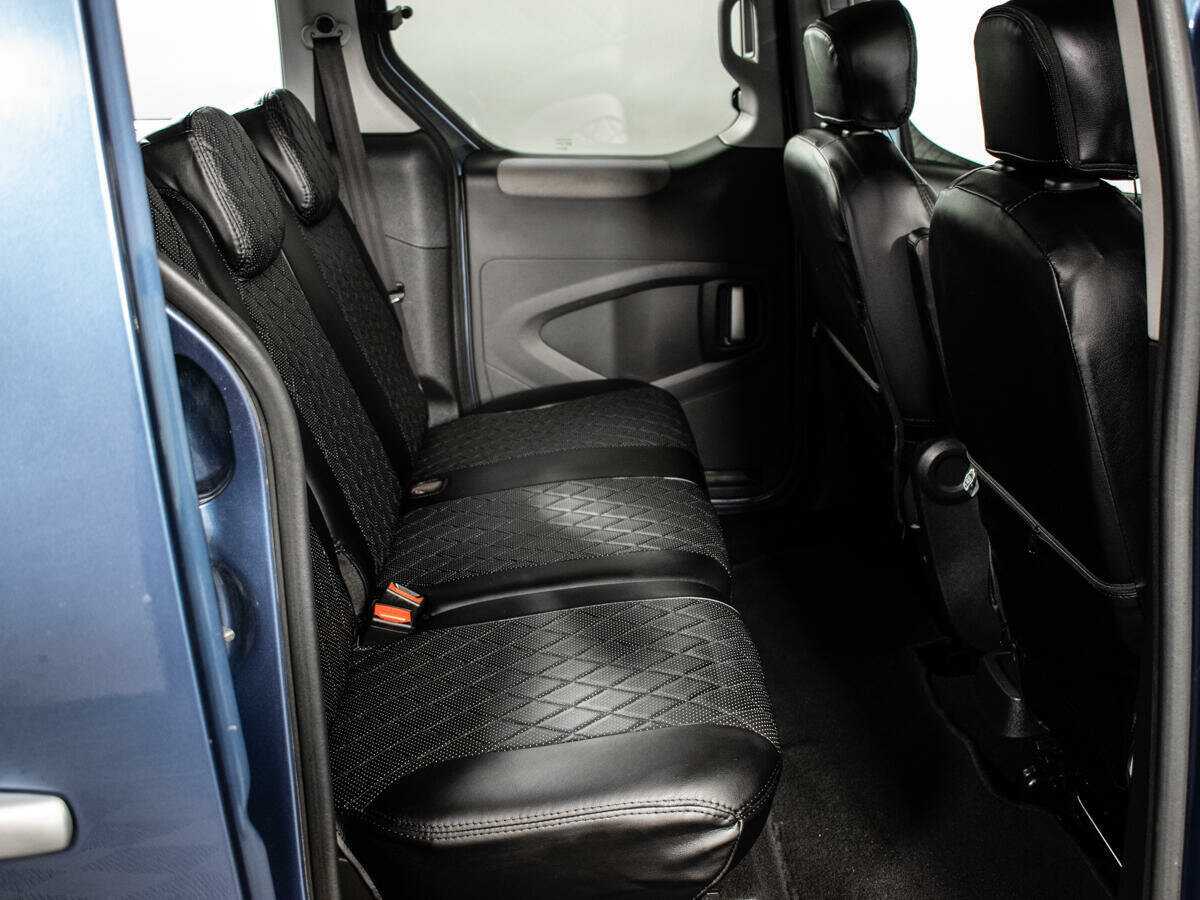 Б/У Пежо Партнер 2011 года. Фото: #9