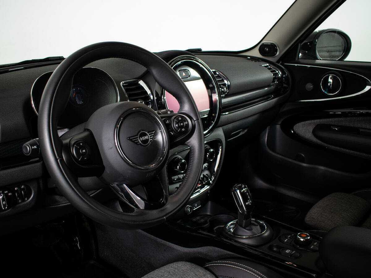 Б/У Мини Клубмэн 2021 года. Фото: #9