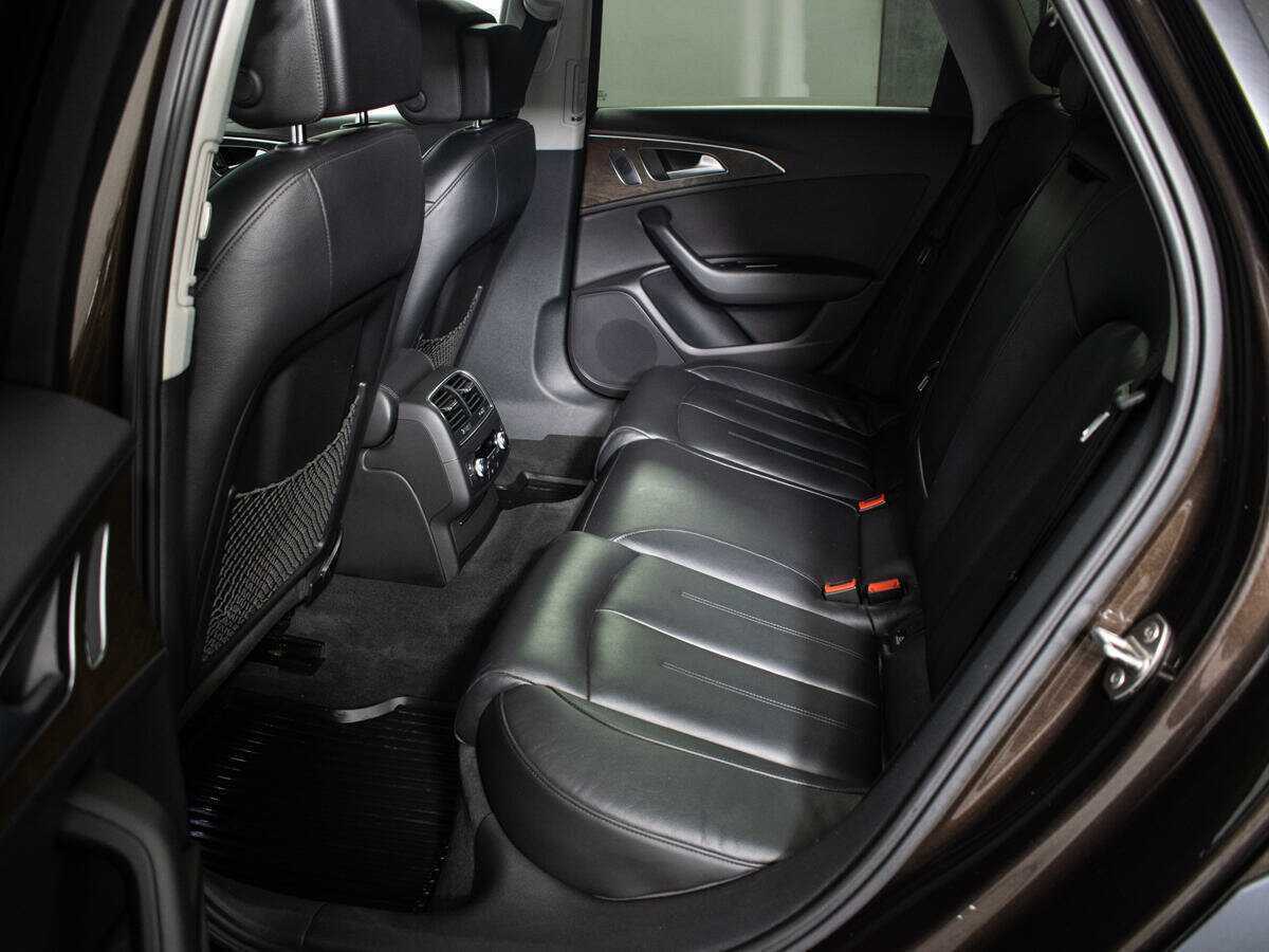 Б/У Ауди А6 аллроад 2015 года. Фото: #9