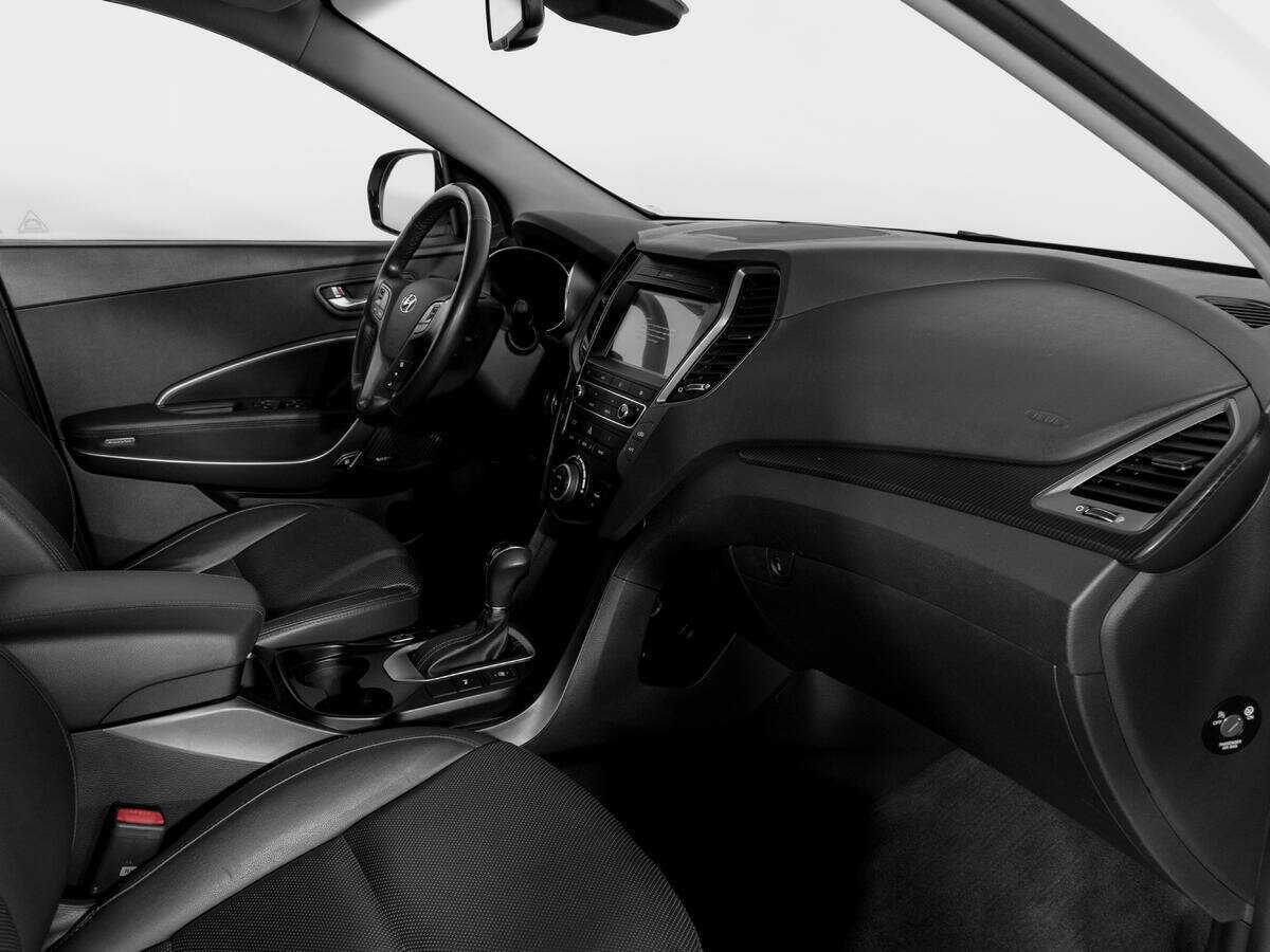 Б/У Хендай Санта Фе 2018 года. Фото: #8